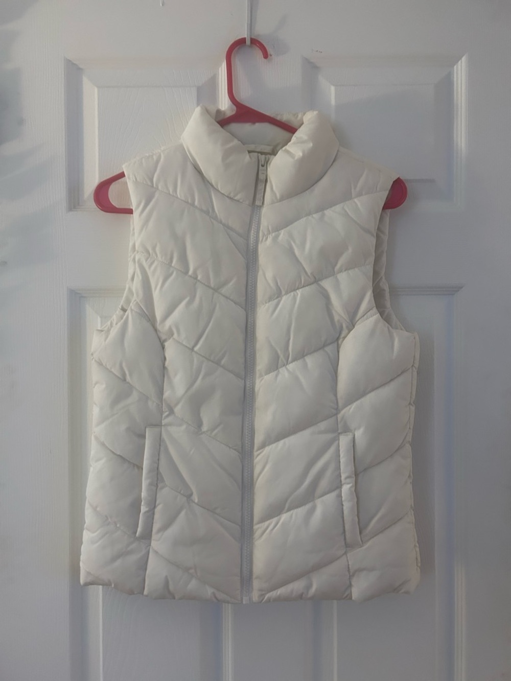 Aeropostale Cream Quilted Puffer Vest - Women's